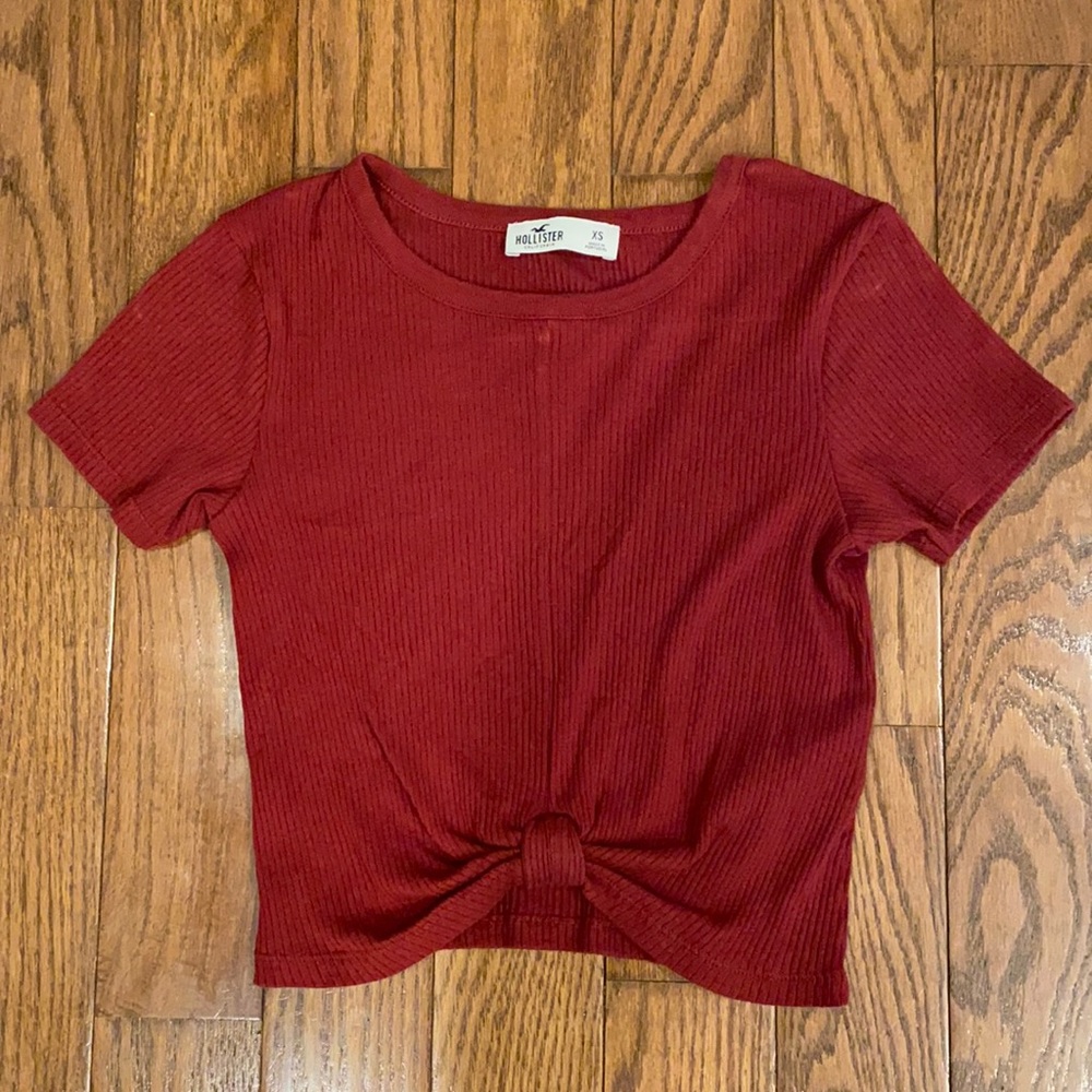 Red knot shirt from hollister